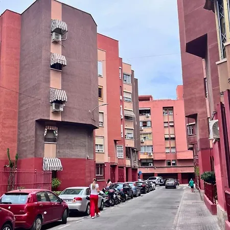 Apartmán 3-bedroom 2-bathroom Flat Ideal For Families And Nomads
