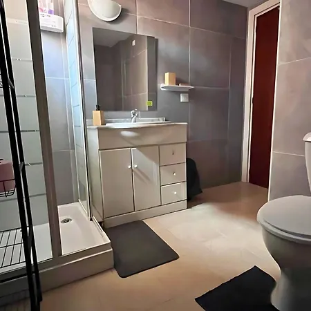 3-bedroom 2-bathroom Flat Ideal For Families And Nomads Apartmán Alicante