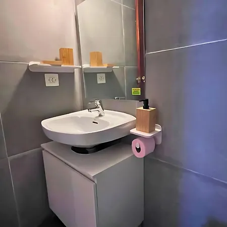 3-bedroom 2-bathroom Flat Ideal For Families And Nomads Apartmán