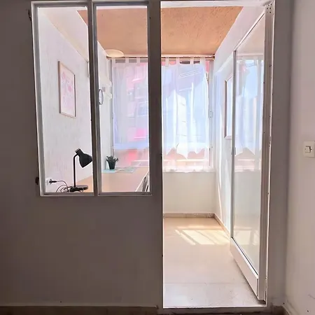 3-bedroom 2-bathroom Flat Ideal For Families And Nomads Apartmán Alicante