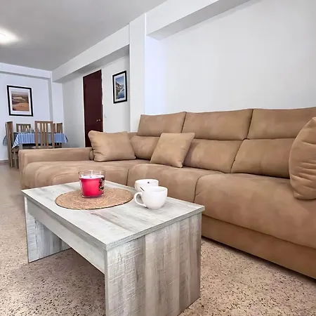 3-bedroom 2-bathroom Flat Ideal For Families And Nomads Alicante