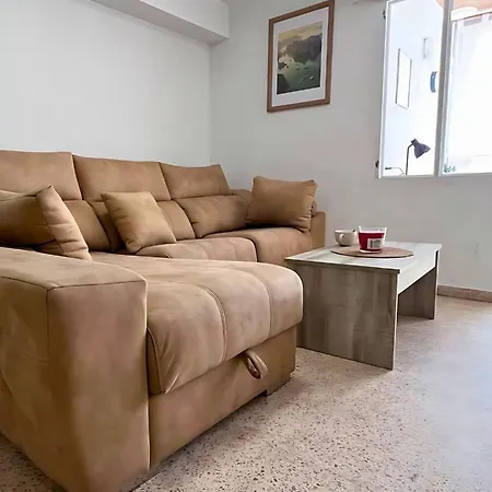 Apartmán 3-bedroom 2-bathroom Flat Ideal For Families And Nomads Alicante